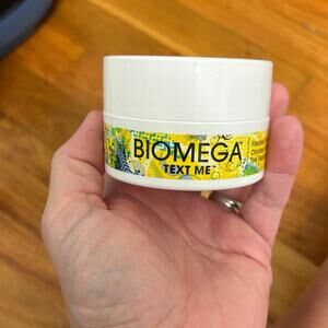 NEW Aquage Biomega Text Me Flexible Taffy
